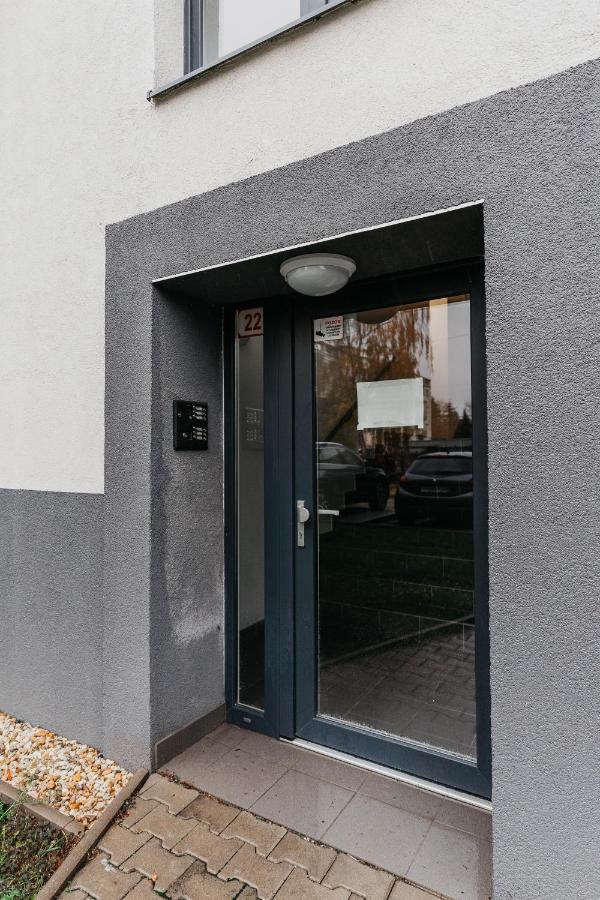 Old Town City Center Apartment 2 - Private Parking Included Košice Exteriér fotografie