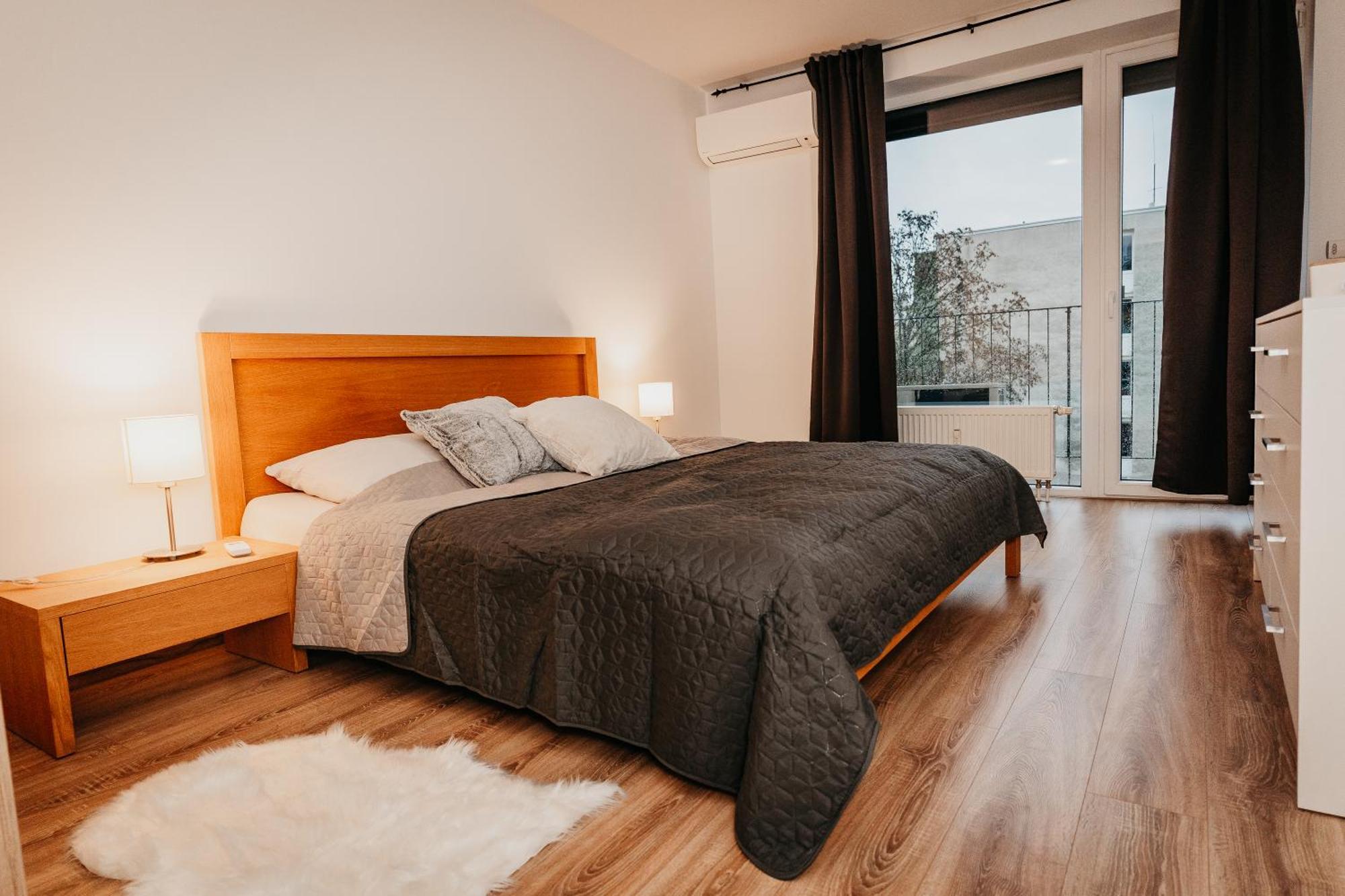 Old Town City Center Apartment 2 - Private Parking Included Košice Exteriér fotografie