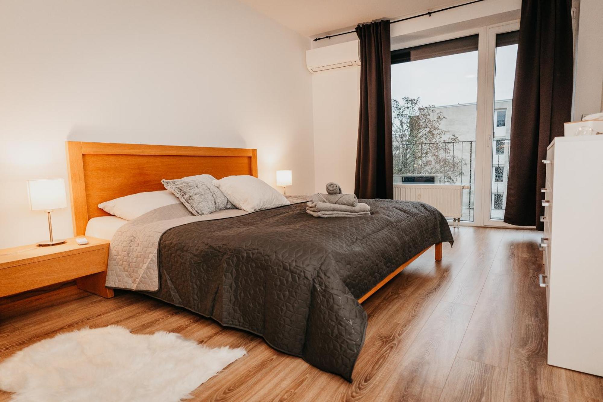 Old Town City Center Apartment 2 - Private Parking Included Košice Exteriér fotografie